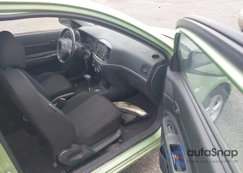 2009 Hyundai Accent Se z USA, uszkodzony, nr VIN KMHCN36C19U134535